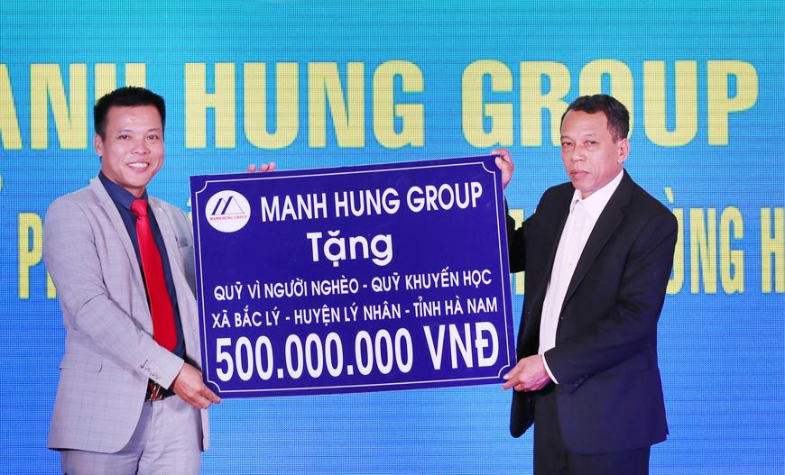 Doanh nhân Đoàn Tiến Hưng – người nặng tình quê hương