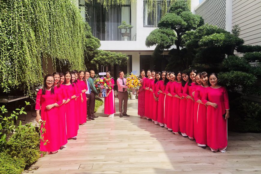 Manh Hung Group tổ chức gặp mặt 20/10